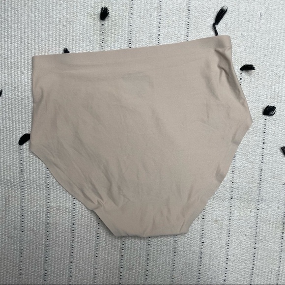 Chantelle Hipster Shorty Brief Nude Sand OS NWOT - Picture 4 of 4
